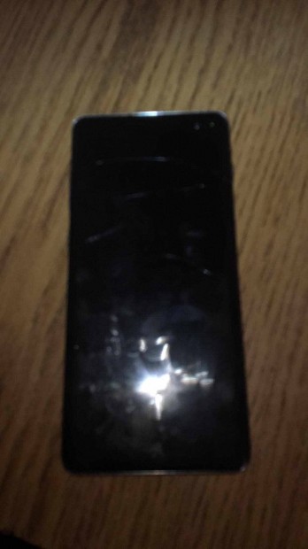 Samsung Galaxy s10+ Fekete be van trve