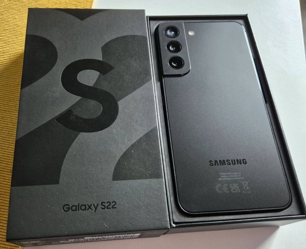 Samsung Galaxy s22 black