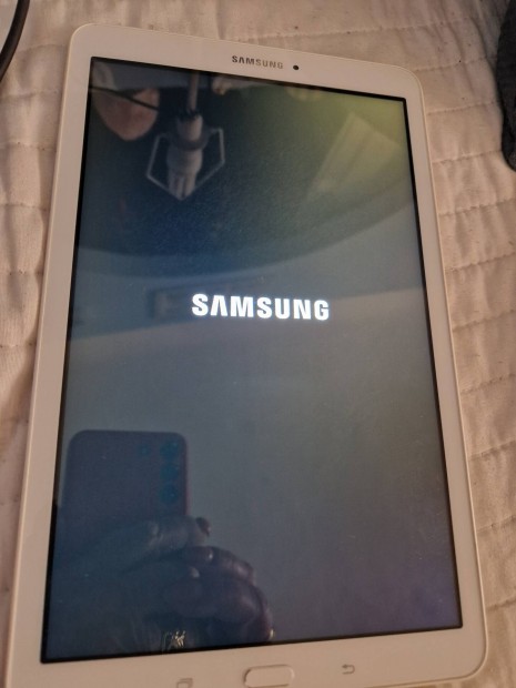Samsung Galaxy tablet elado