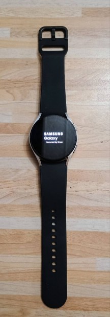 Samsung Galaxy watch 5 (40mm, LTE)