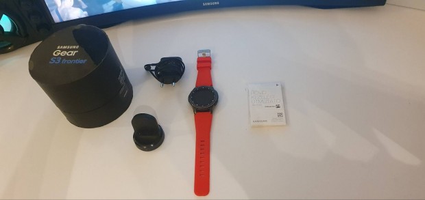 Samsung Gear s3 frontiner csere is