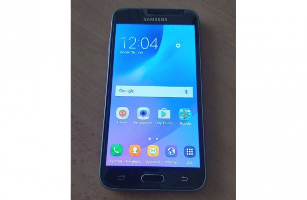 Samsung J3 1.5/8 Gb (2016) elad