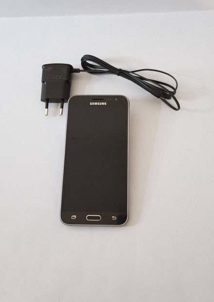 Samsung J3 2016 Fekete Fggetlen Andoidos rendszer,j llapot mobilt
