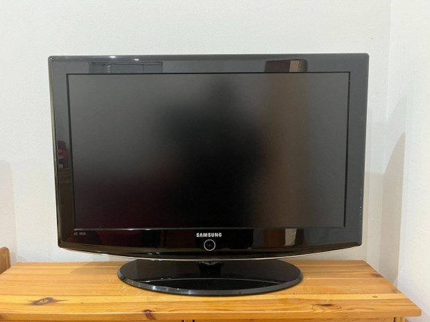 Samsung LCD TV 32" szp llapotban