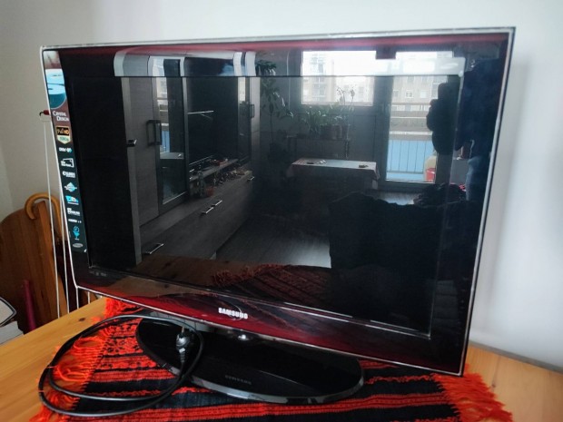 Samsung LCD TV