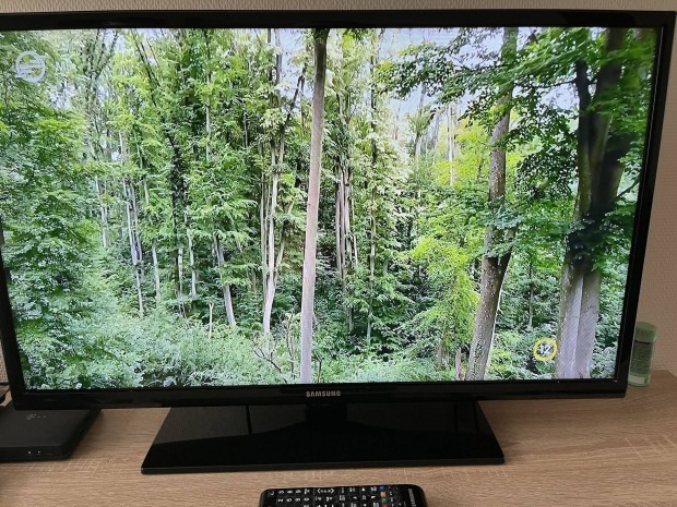 Samsung LCD Tv 84cm