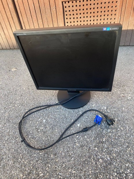 Samsung LCD monitor 19 coll