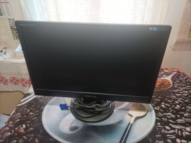 Samsung LCD monitor