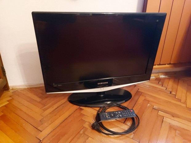 Samsung LE26R72B LCD TV elad