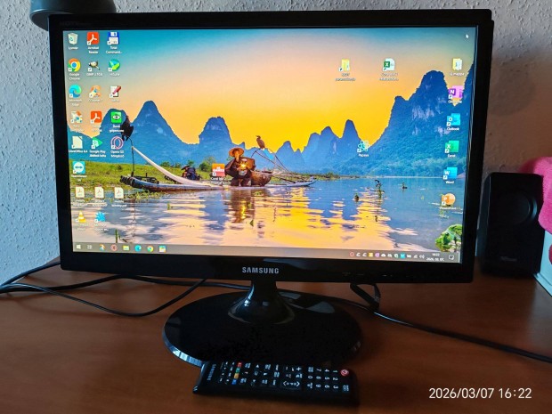 Samsung LED HDTV Monitor