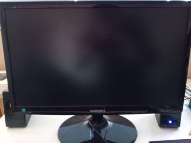 Samsung LED monitor