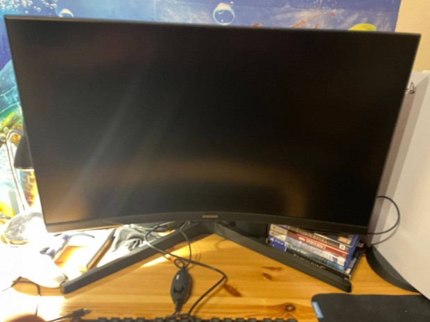 Samsung Monitor 27" velt 144hz, gyri garancival