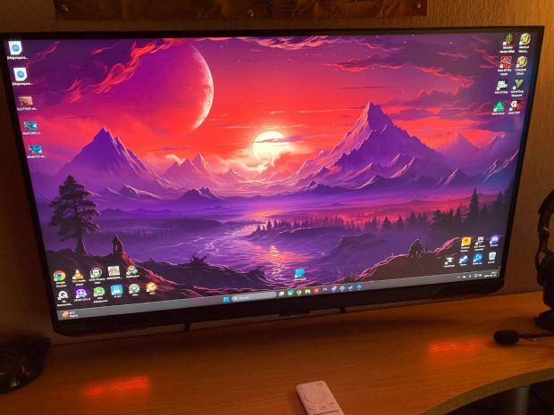Samsung Odyssey G7 4k monitor