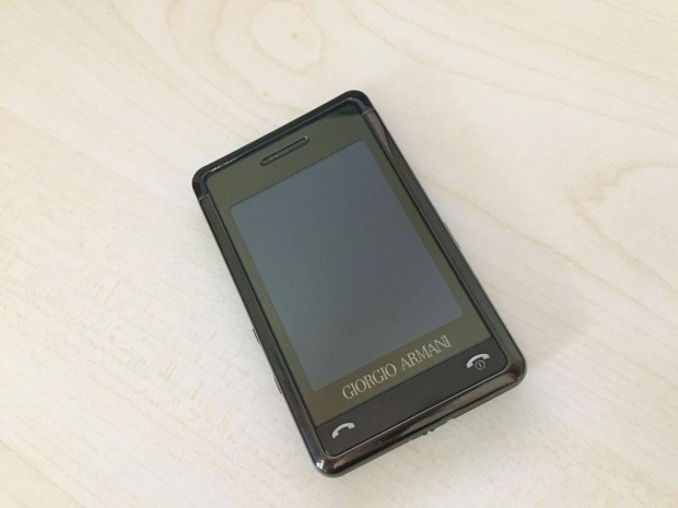 Samsung P520 - Giorgio Armani - krtyamret telefon