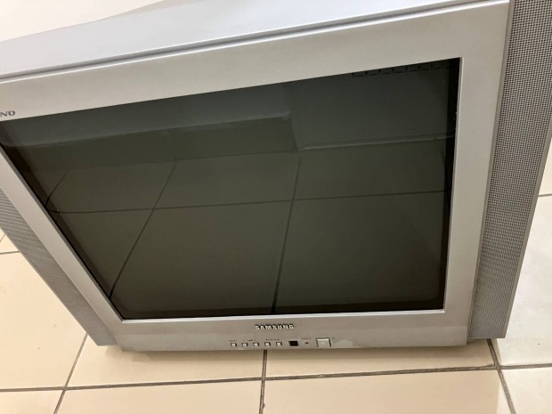 Samsung Plano CZ-21A083N tv távirányítóval