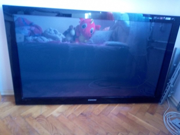 Samsung Plazma tv 130cm elad