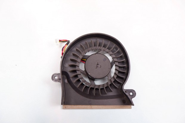 Samsung RC512 R519 R457 R458 RV408 laptop hűtő ventilátor BA31-00062B