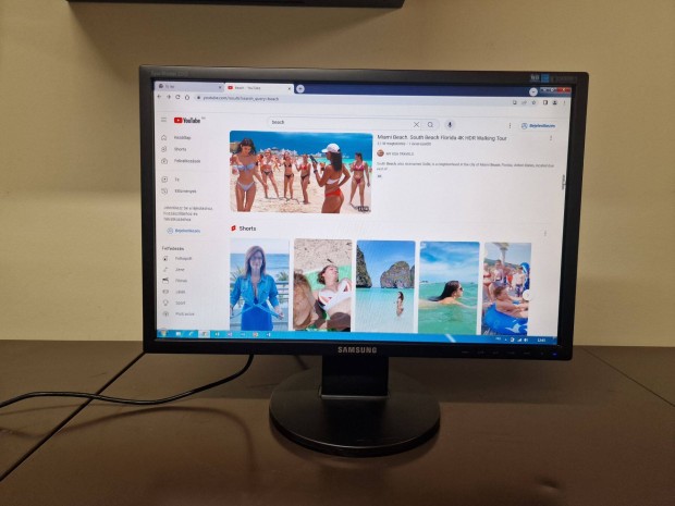 Samsung S2243NW 22inch LCD monitor kiváló képpel, jó állapotban, hibát