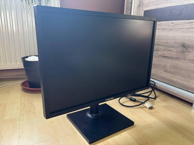 Samsung S22C450BW monitor 22 Full HD