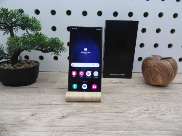 Samsung S23 Ultra - Phantom Black - Használt, karcmentes