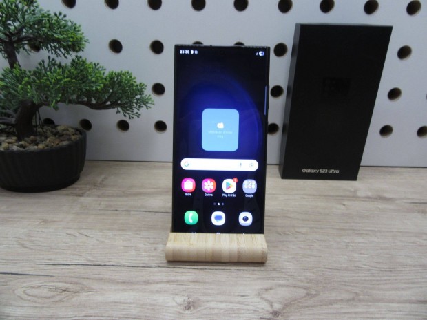 Samsung S23 Ultra - Phantom Black - Használt, karcmentes