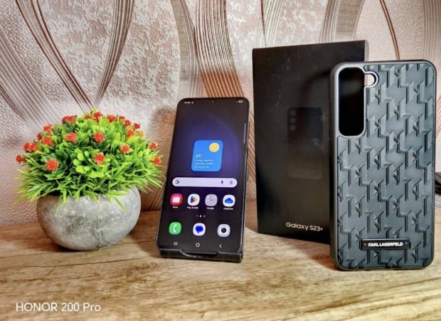 Samsung S23+ Plus 256GB 16GB RAM független + dual,1-év garival, számla