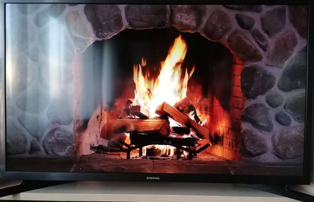 Samsung SMART LED TV 80 CM