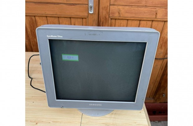 Samsung Syncmaster 794mb Crt monitor