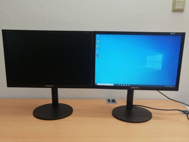 Samsung Syncmaster B2240 22" monitorok