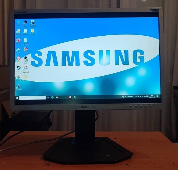 Samsung Syncmaster  225BW