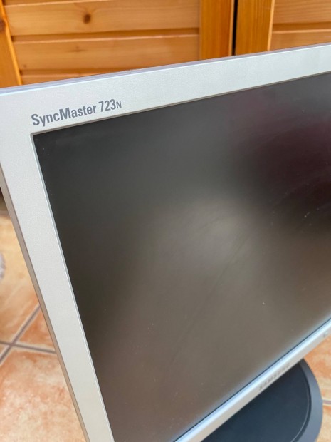 Samsung Syncmaster monitor