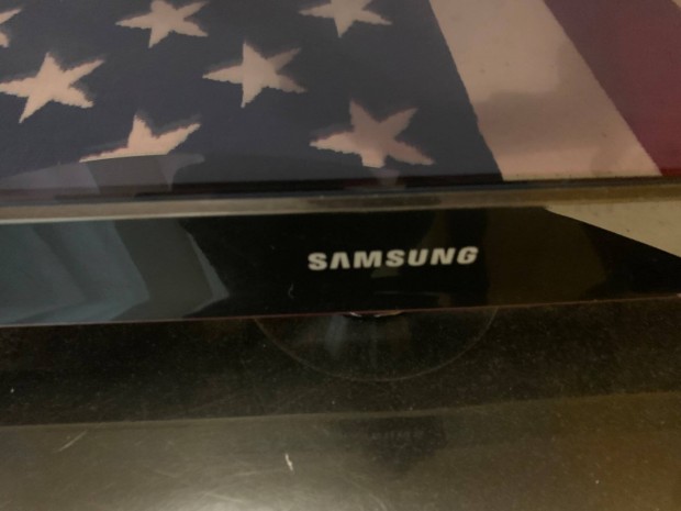 Samsung TV 100 cm elad