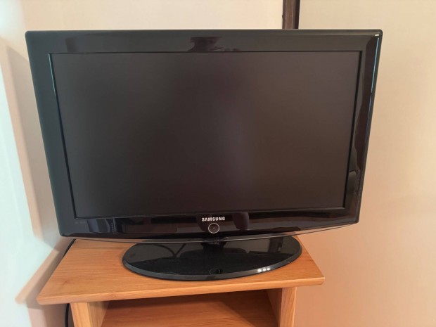 Samsung TV 80 cm