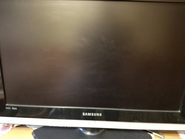 Samsung TV  hibtlan llapotban gyri tvirnytval elad 