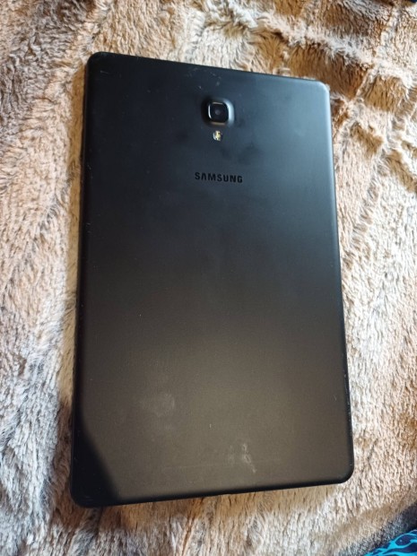 Samsung Tab A (2018, 10.5 