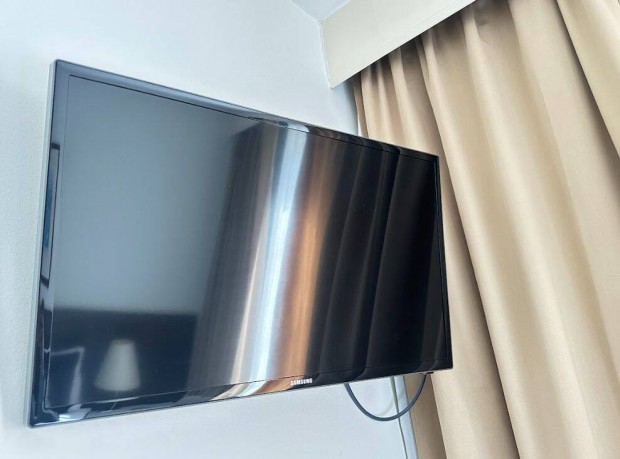 Samsung UE28F4000 28"