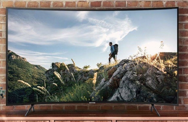 Samsung UE49RU7302 UHD 4K HDR 49coll 125cm ívelt SMART LED TV