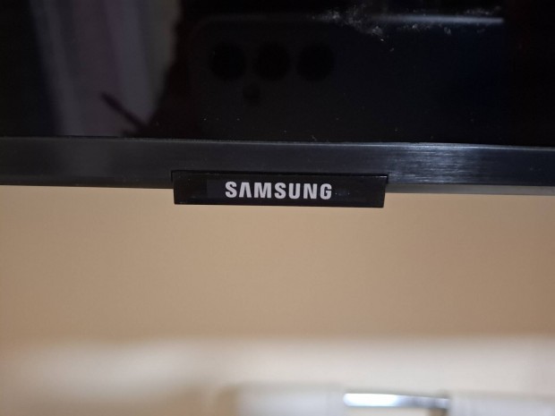 Samsung UE50CU7172Uxxh Black Crystal UHD okostévé