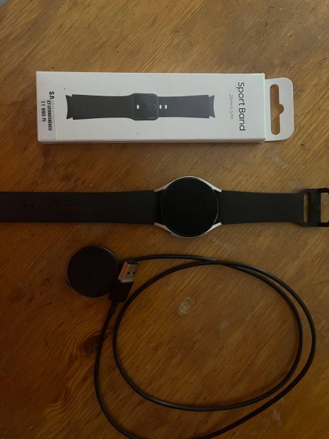 Samsung Watch 4 okos ra