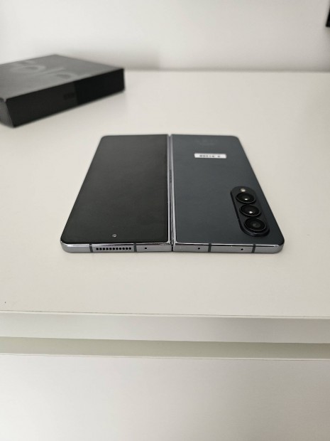 Samsung Z fold 4 512gb