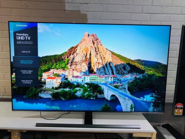 Samsung "65" Series 8 4K Smart NU8000 Premium