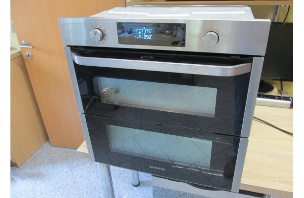 Samsung bepthet Elektromos st rugalmas ajtval "Dual Cook"