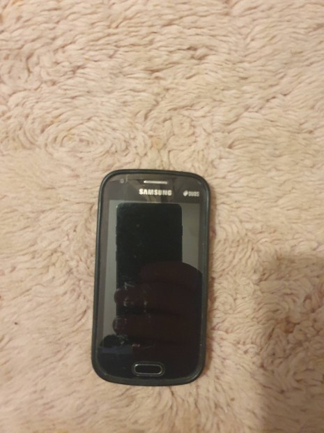 Samsung dual simes kis mobil s7582