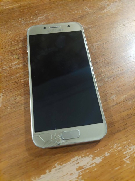 Samsung galaxy A4 arany