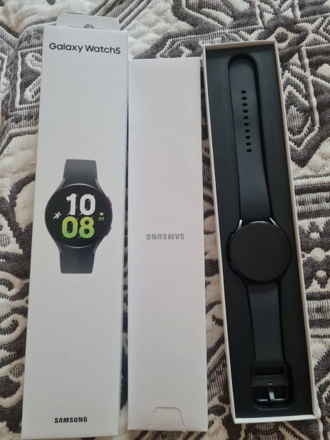 Samsung galaxy Watch5 44mm, esim, okosra, j llapot