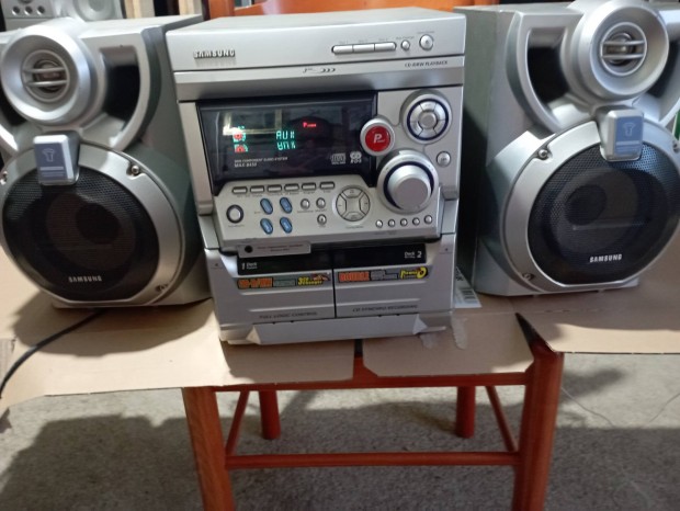 Samsung hifi torony