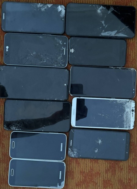 Samsung,huawei telefonok