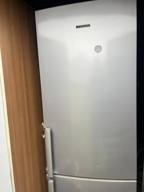 Samsung inox alaulfagyasztós hűtő