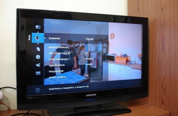Samsung lcd tv 82 cm elad