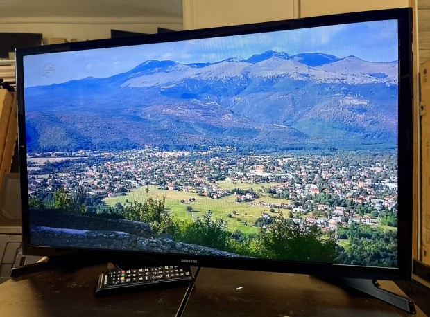 Samsung led tv 82cm ( nem smart)